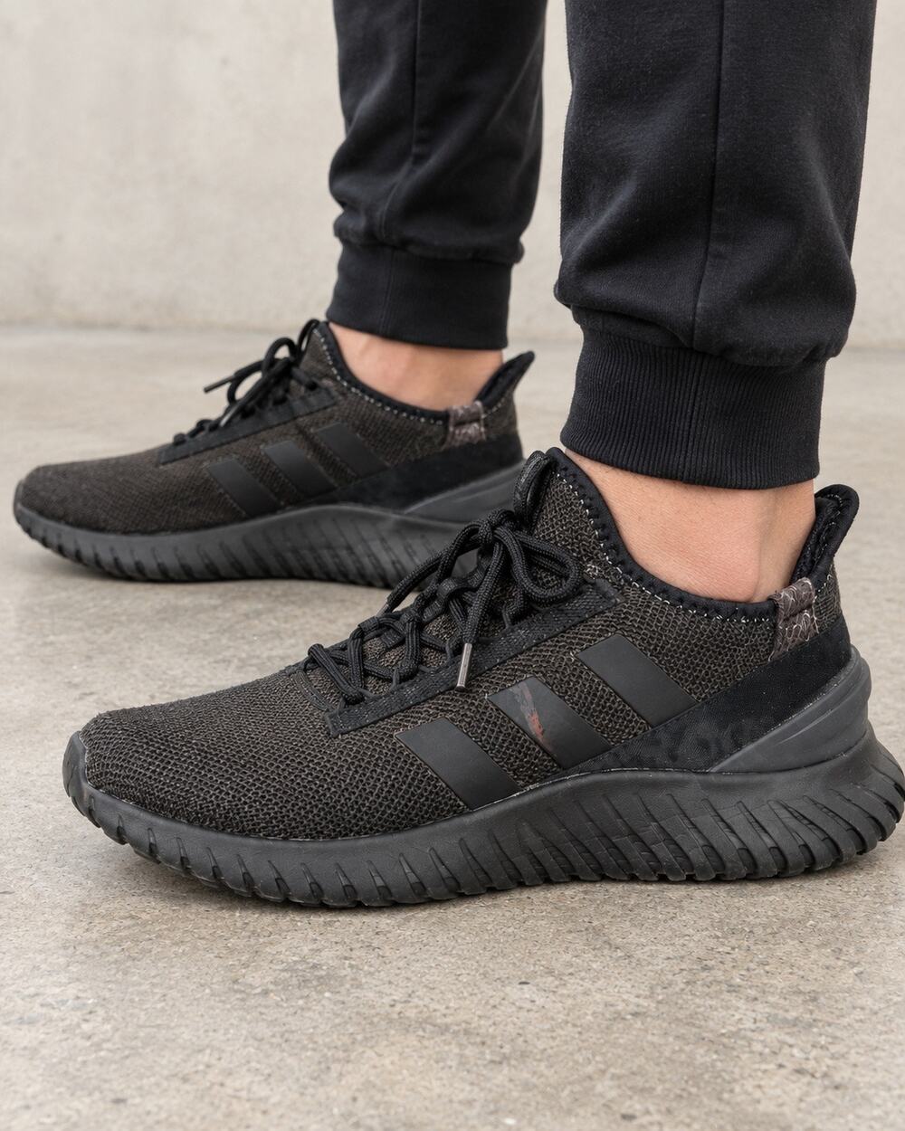 adidas Cloudfoam Comfort Men’s 13 Black Walking Shoes Sneakers HQ0279